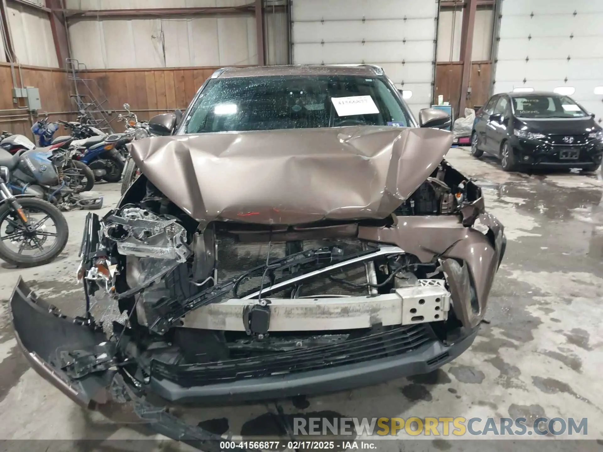 12 Photograph of a damaged car 5TDJZRFH5KS973127 TOYOTA HIGHLANDER 2019