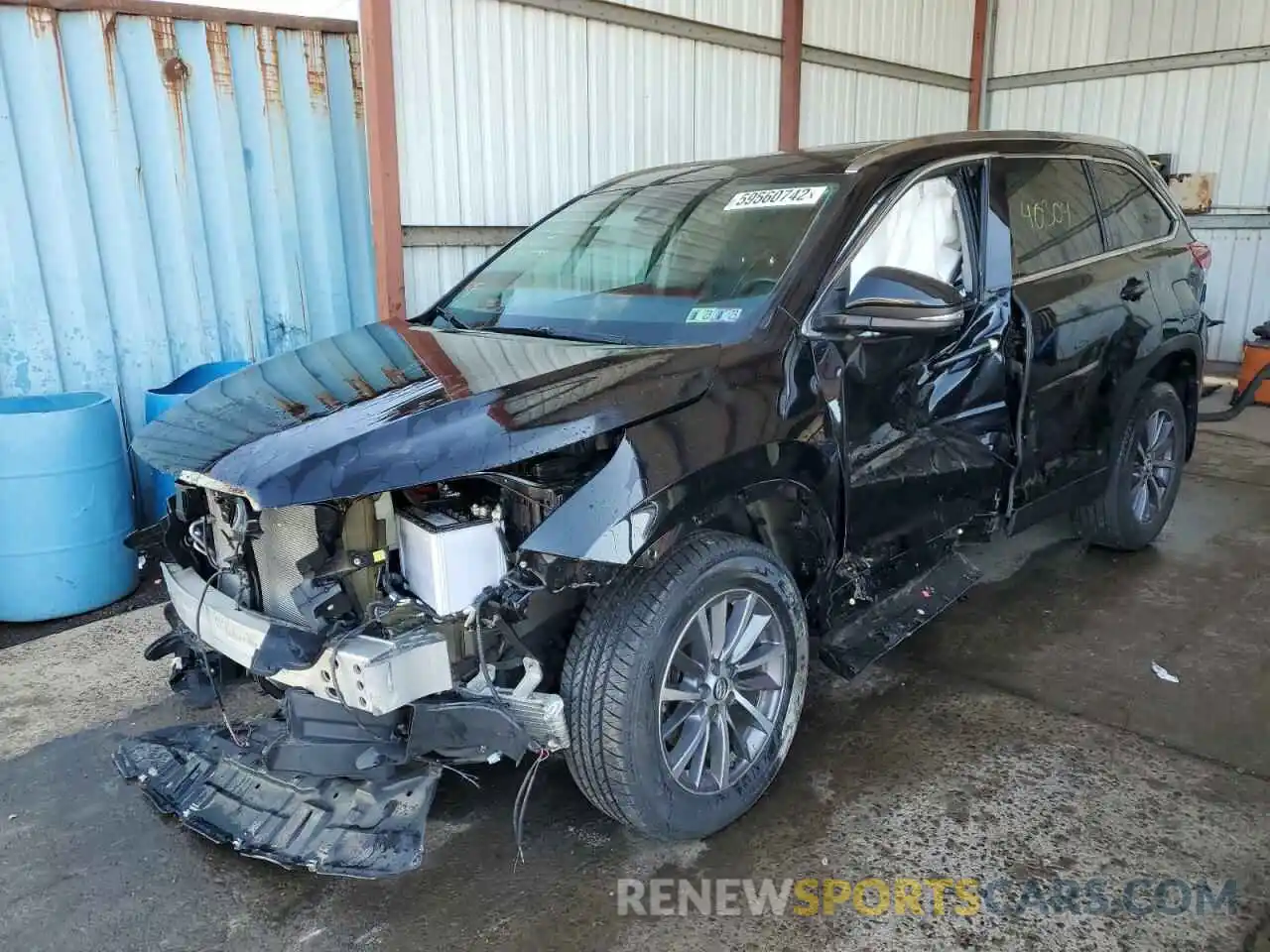 2 Photograph of a damaged car 5TDJZRFH6KS579524 TOYOTA HIGHLANDER 2019