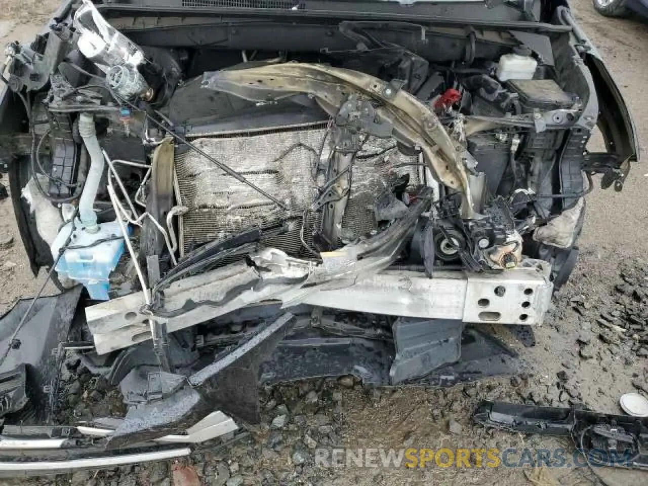 11 Photograph of a damaged car 5TDJZRFH6KS587607 TOYOTA HIGHLANDER 2019