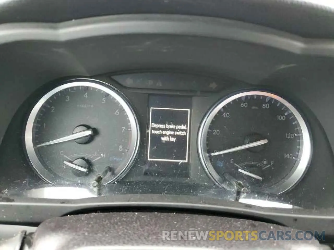 9 Photograph of a damaged car 5TDJZRFH6KS587607 TOYOTA HIGHLANDER 2019
