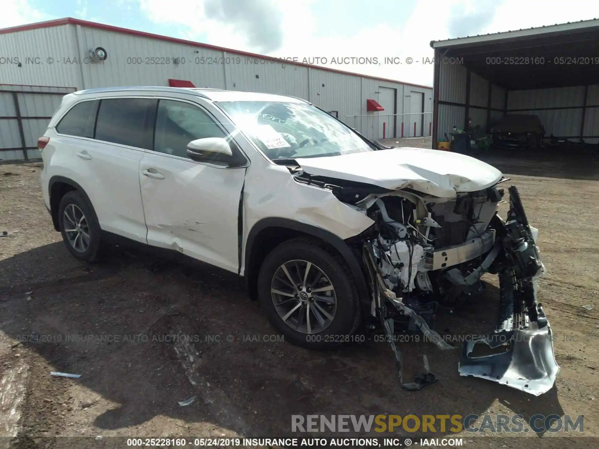 1 Photograph of a damaged car 5TDJZRFH6KS594282 TOYOTA HIGHLANDER 2019