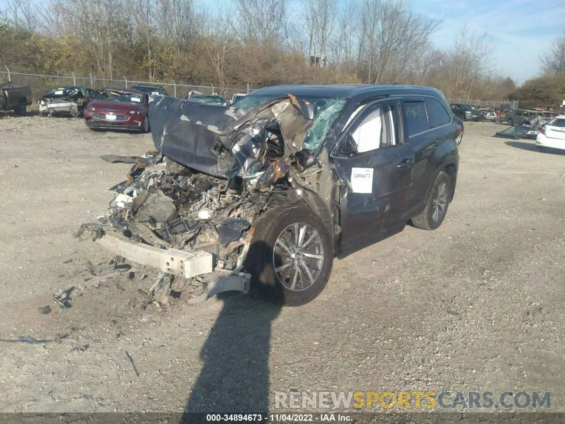 2 Photograph of a damaged car 5TDJZRFH6KS595416 TOYOTA HIGHLANDER 2019