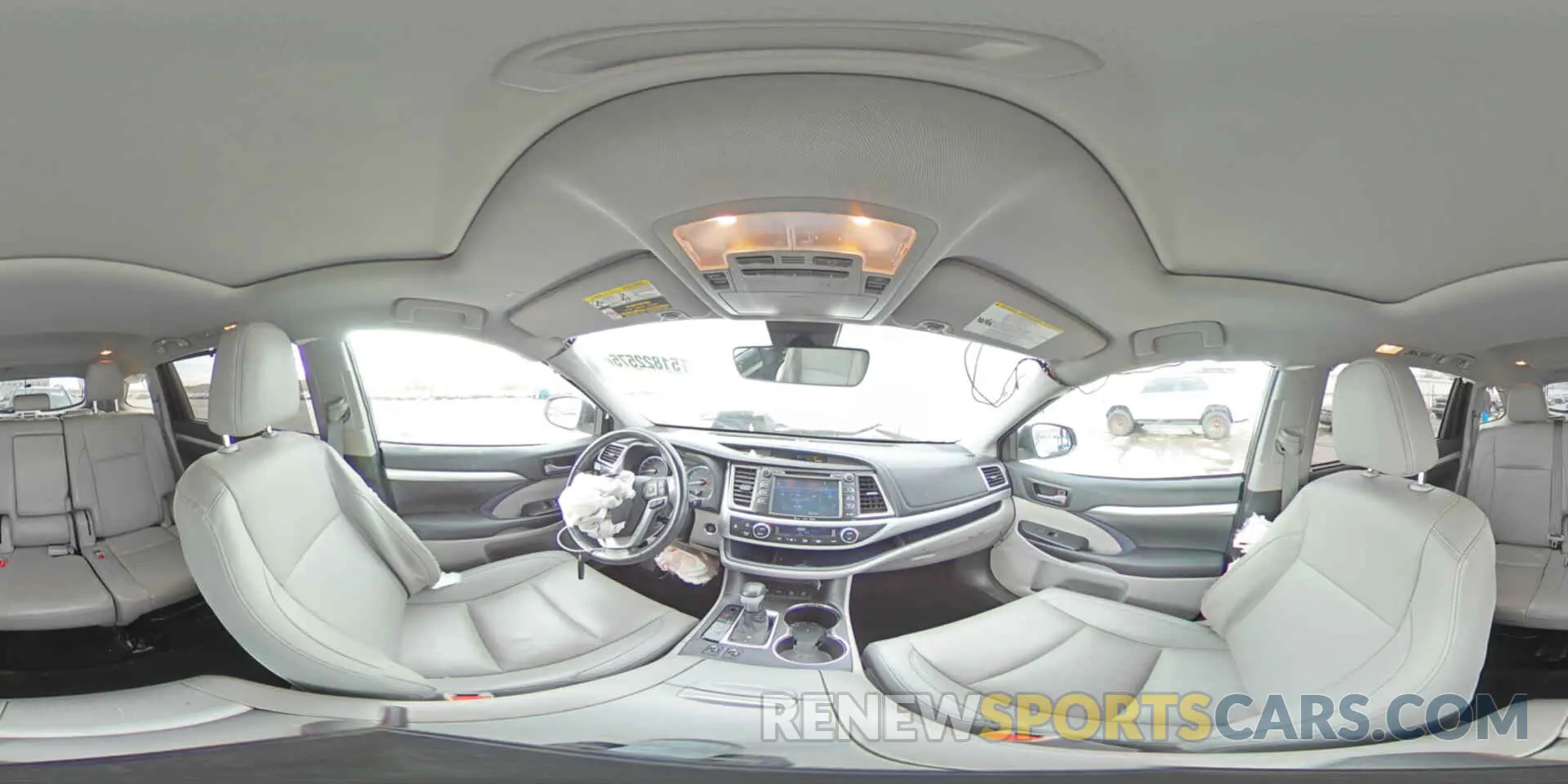 16 Photograph of a damaged car 5TDJZRFH6KS596906 TOYOTA HIGHLANDER 2019