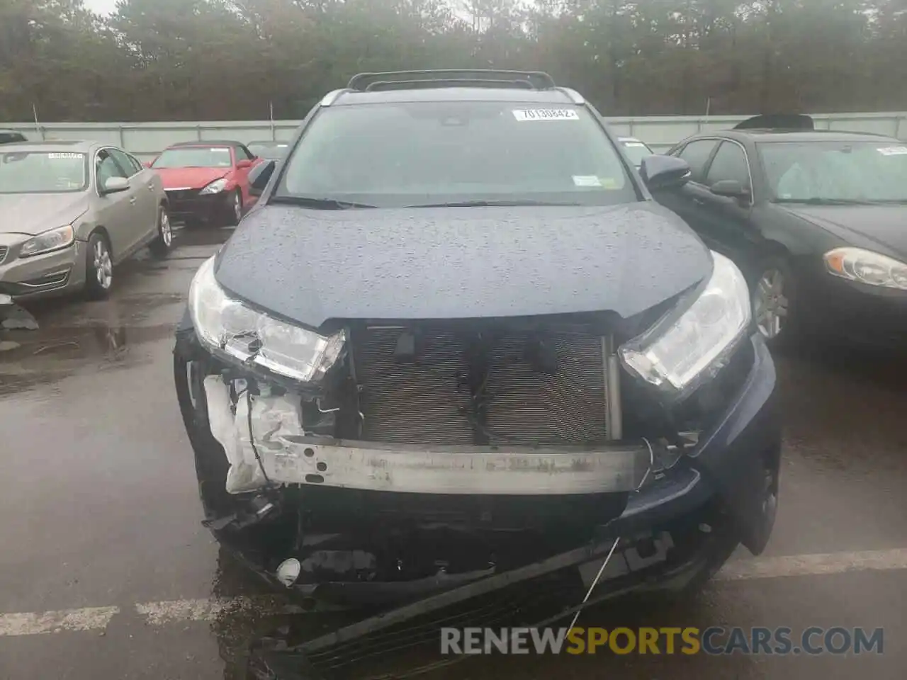 5 Photograph of a damaged car 5TDJZRFH6KS725758 TOYOTA HIGHLANDER 2019