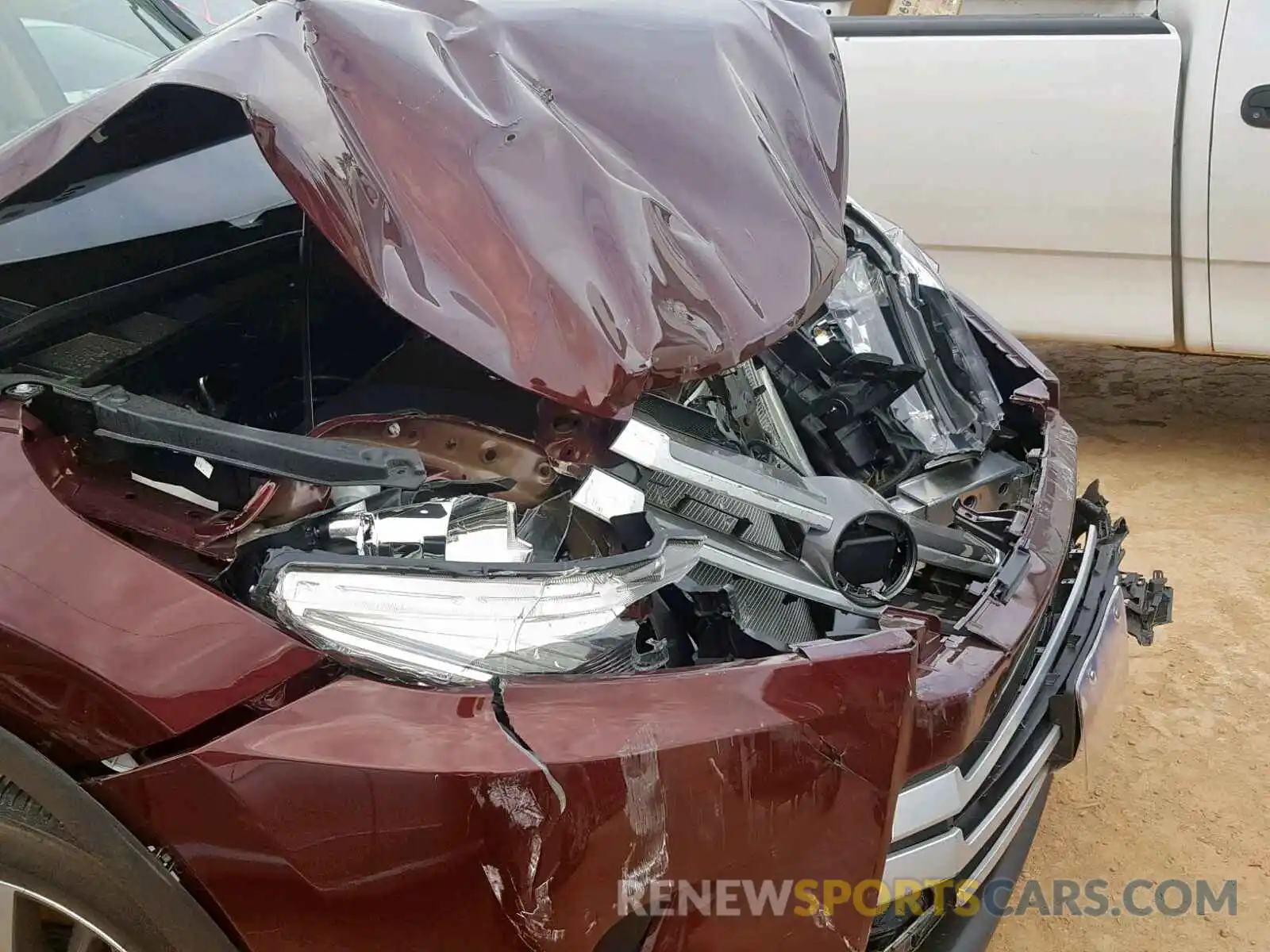 9 Photograph of a damaged car 5TDJZRFH6KS920789 TOYOTA HIGHLANDER 2019