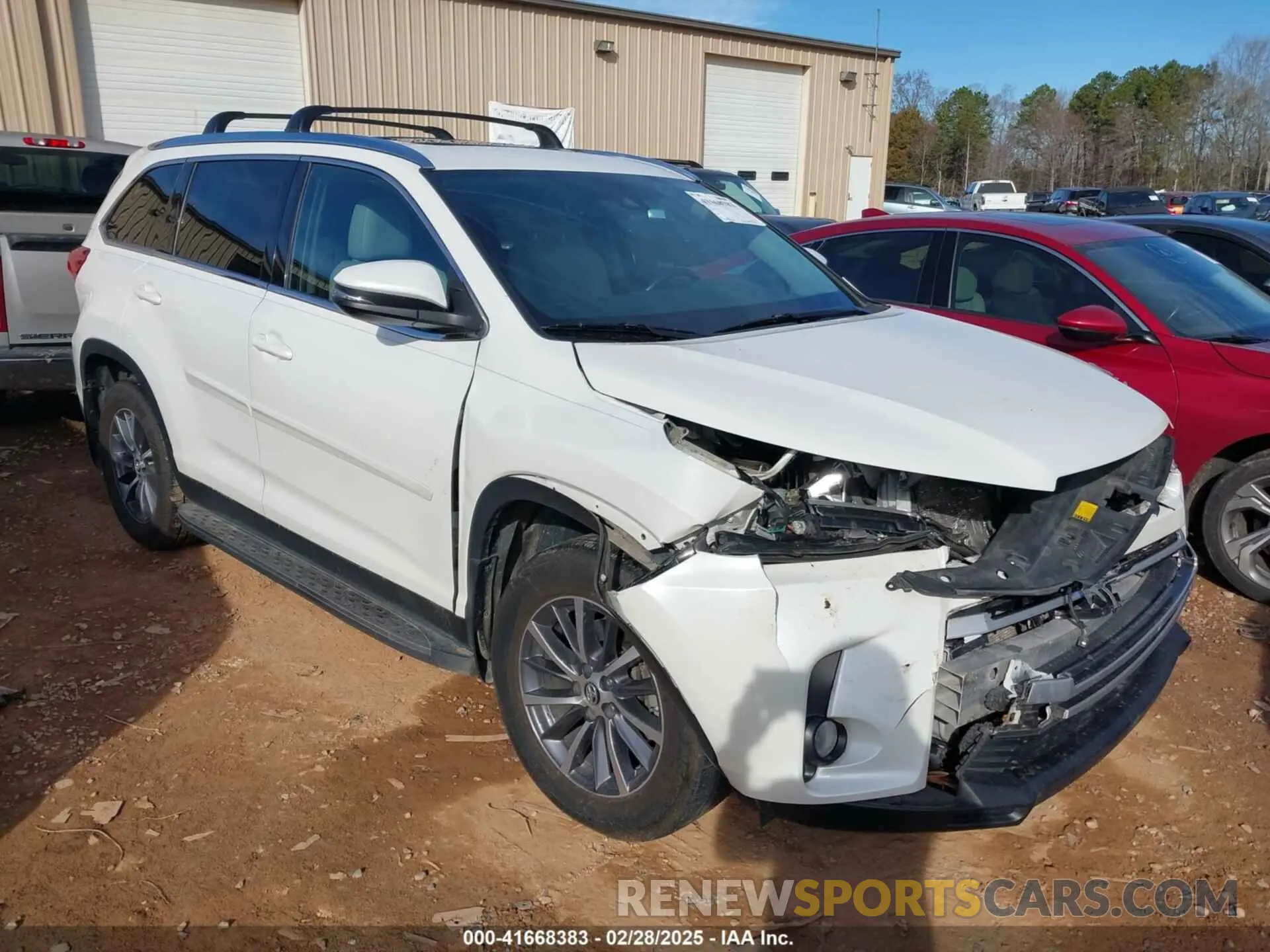 1 Photograph of a damaged car 5TDJZRFH7KS588393 TOYOTA HIGHLANDER 2019