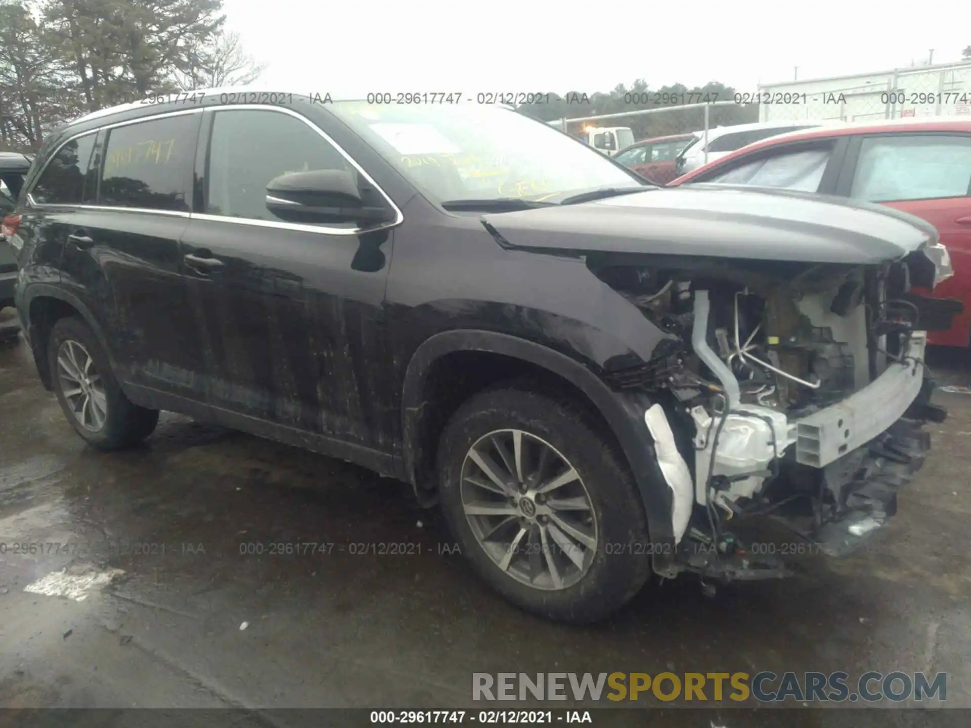 1 Photograph of a damaged car 5TDJZRFH7KS589754 TOYOTA HIGHLANDER 2019