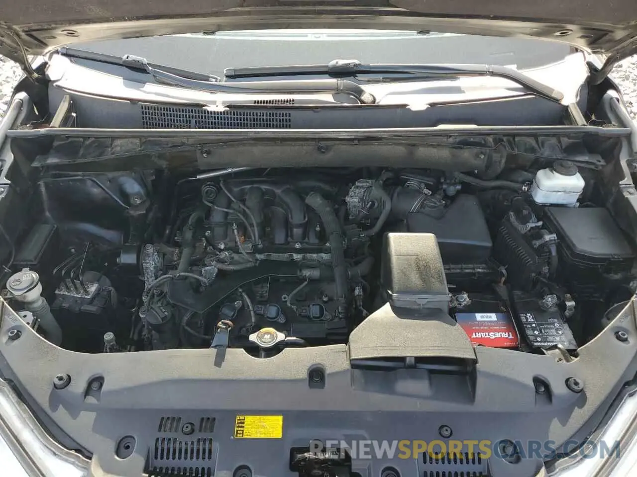 12 Photograph of a damaged car 5TDJZRFH7KS600820 TOYOTA HIGHLANDER 2019