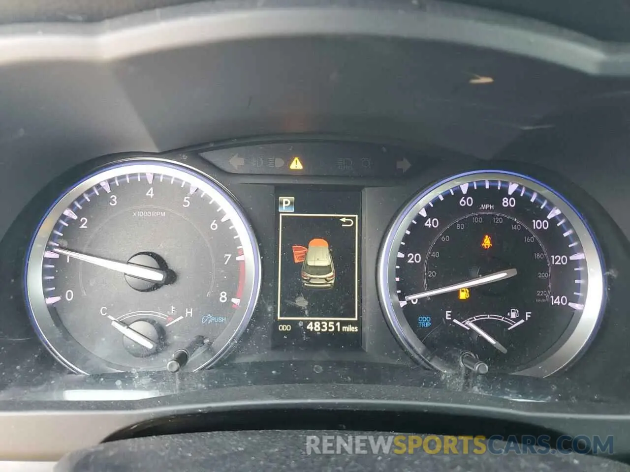 9 Photograph of a damaged car 5TDJZRFH7KS600820 TOYOTA HIGHLANDER 2019
