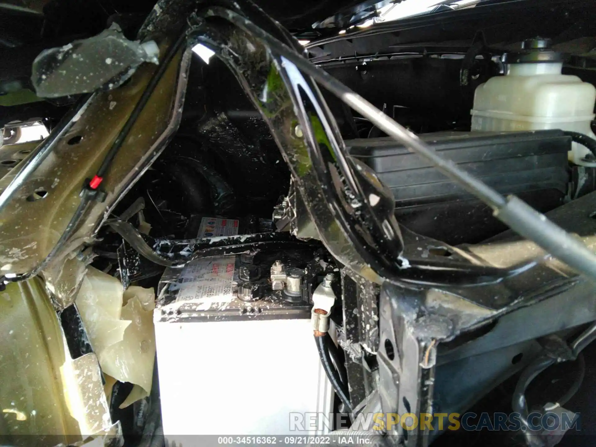 10 Photograph of a damaged car 5TDJZRFH7KS603331 TOYOTA HIGHLANDER 2019