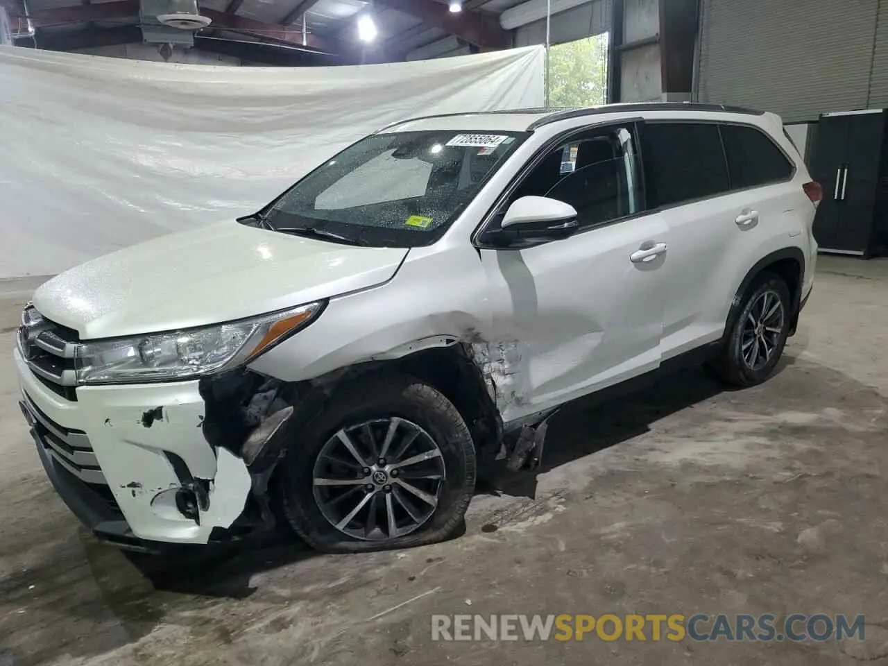 1 Photograph of a damaged car 5TDJZRFH7KS626513 TOYOTA HIGHLANDER 2019