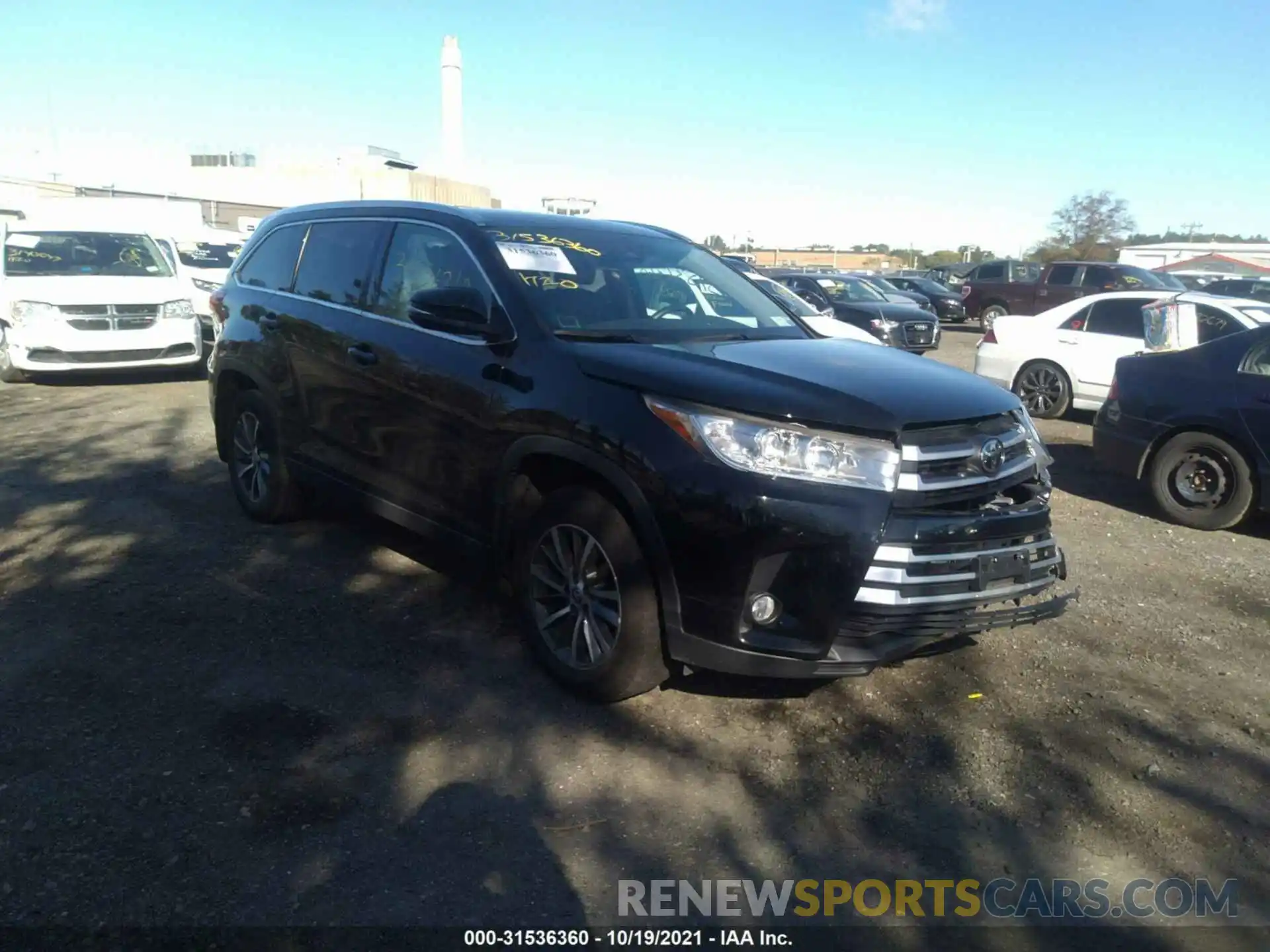 1 Photograph of a damaged car 5TDJZRFH7KS629329 TOYOTA HIGHLANDER 2019