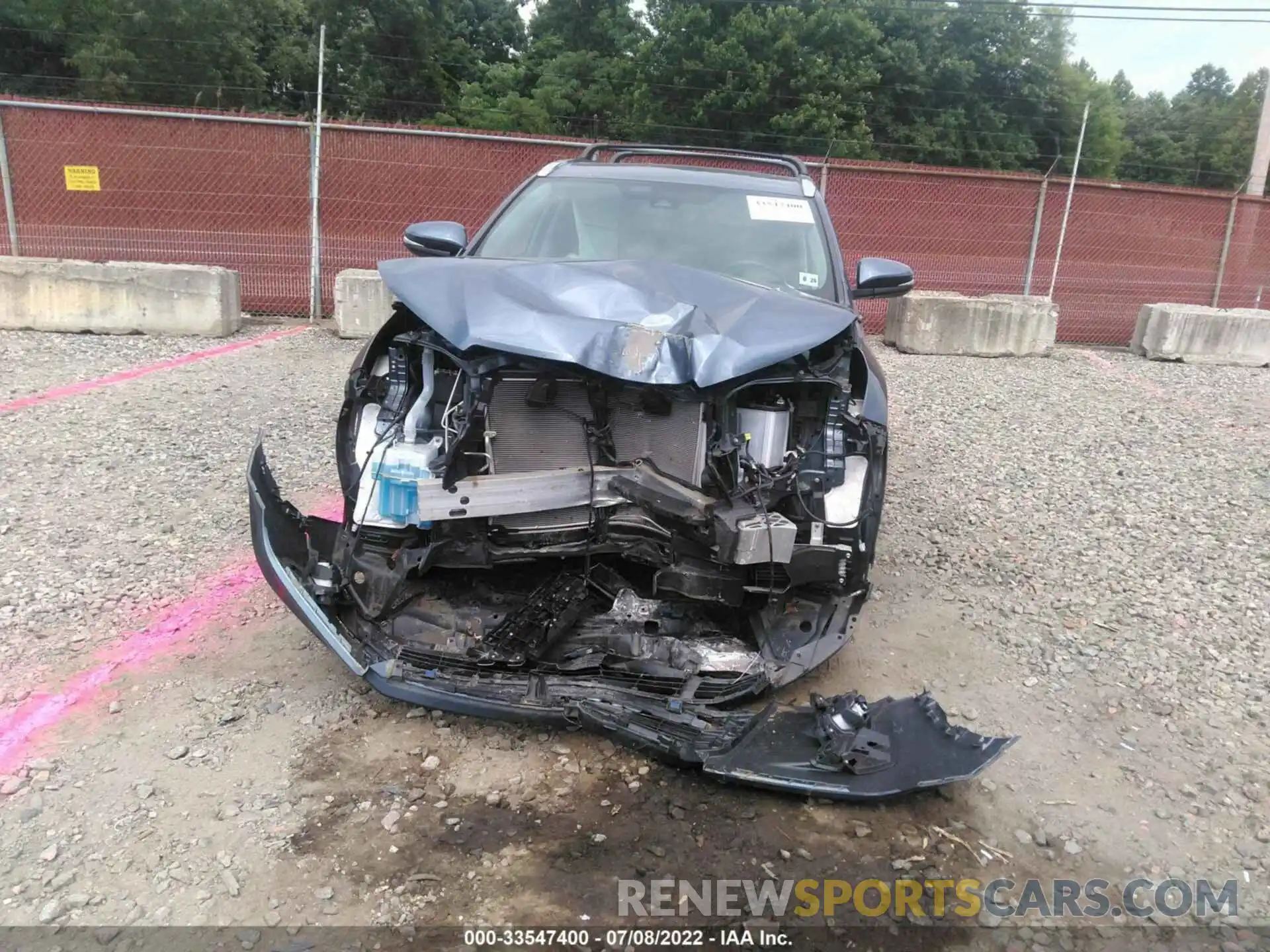 6 Photograph of a damaged car 5TDJZRFH7KS703915 TOYOTA HIGHLANDER 2019