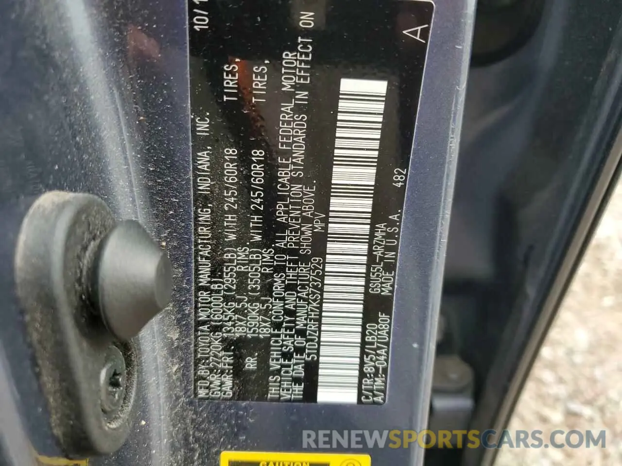 13 Photograph of a damaged car 5TDJZRFH7KS737529 TOYOTA HIGHLANDER 2019