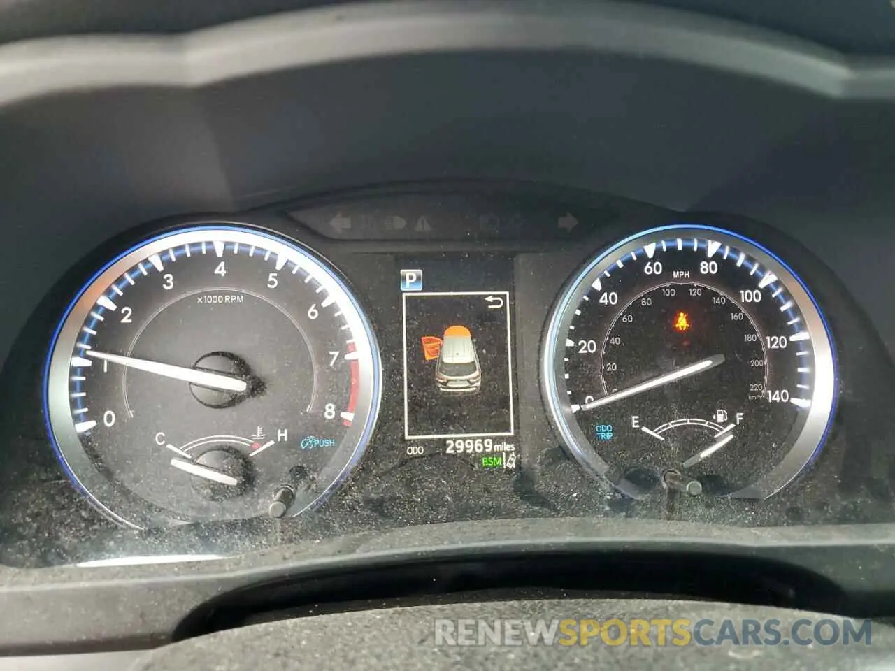 9 Photograph of a damaged car 5TDJZRFH7KS737529 TOYOTA HIGHLANDER 2019