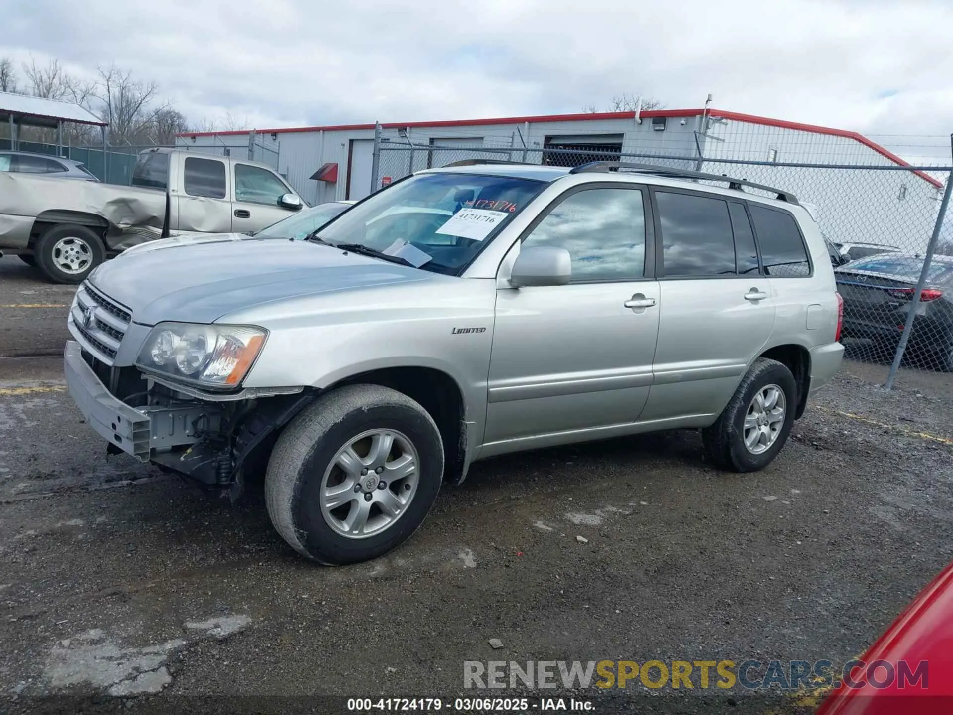 14 Photograph of a damaged car 5TDJZRFH7KS952229 TOYOTA HIGHLANDER 2019
