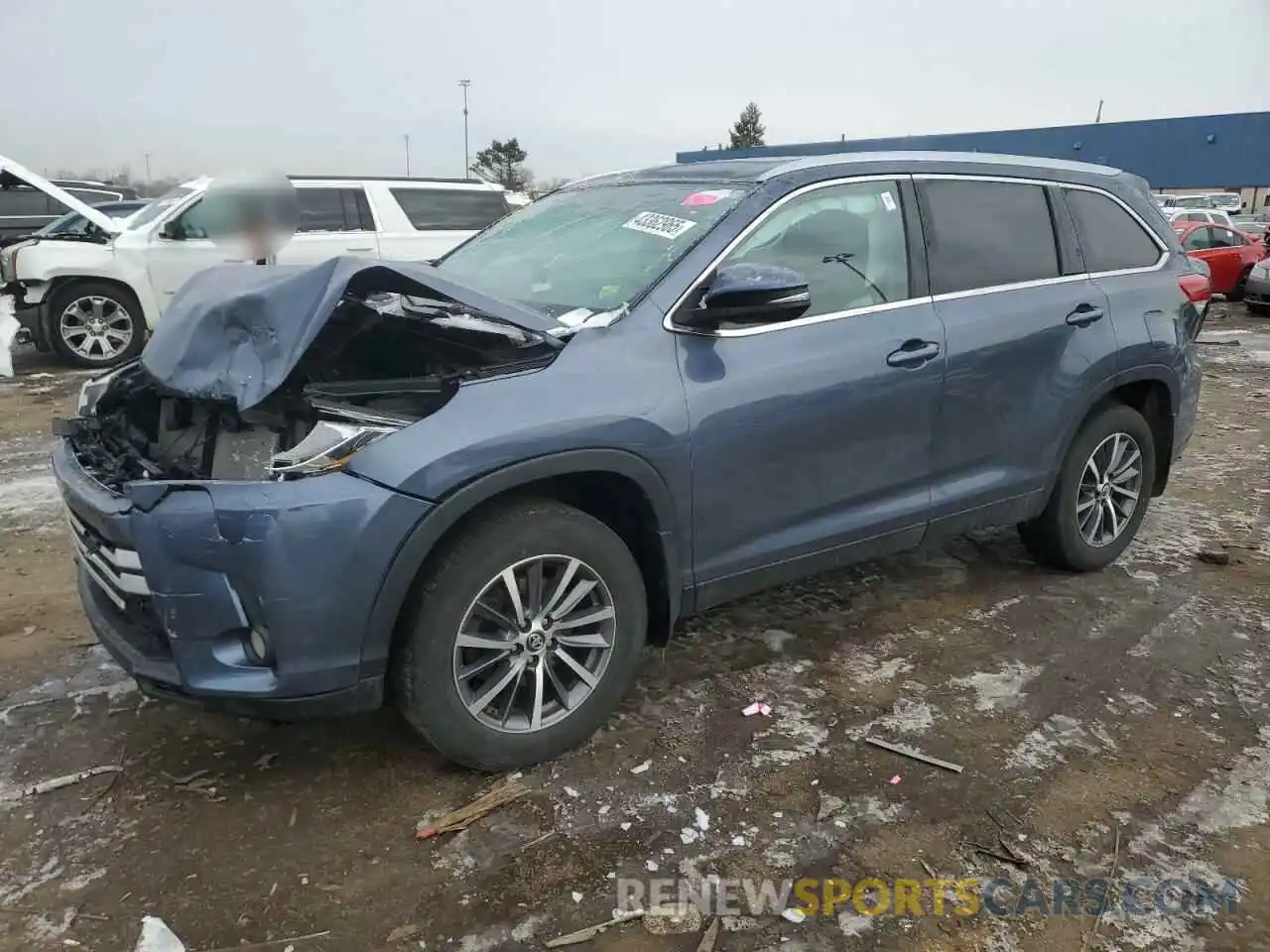 1 Photograph of a damaged car 5TDJZRFH7KS993346 TOYOTA HIGHLANDER 2019