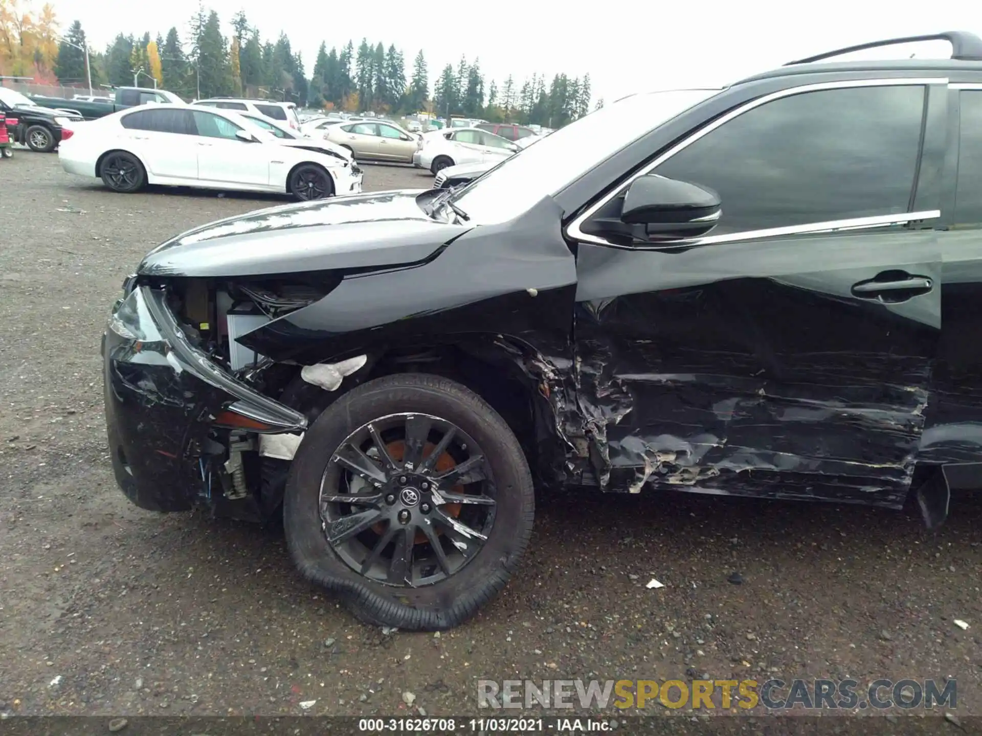 6 Photograph of a damaged car 5TDJZRFH8KS563440 TOYOTA HIGHLANDER 2019