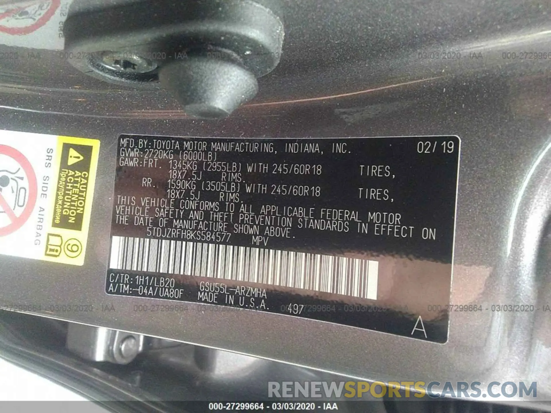 9 Photograph of a damaged car 5TDJZRFH8KS584577 TOYOTA HIGHLANDER 2019