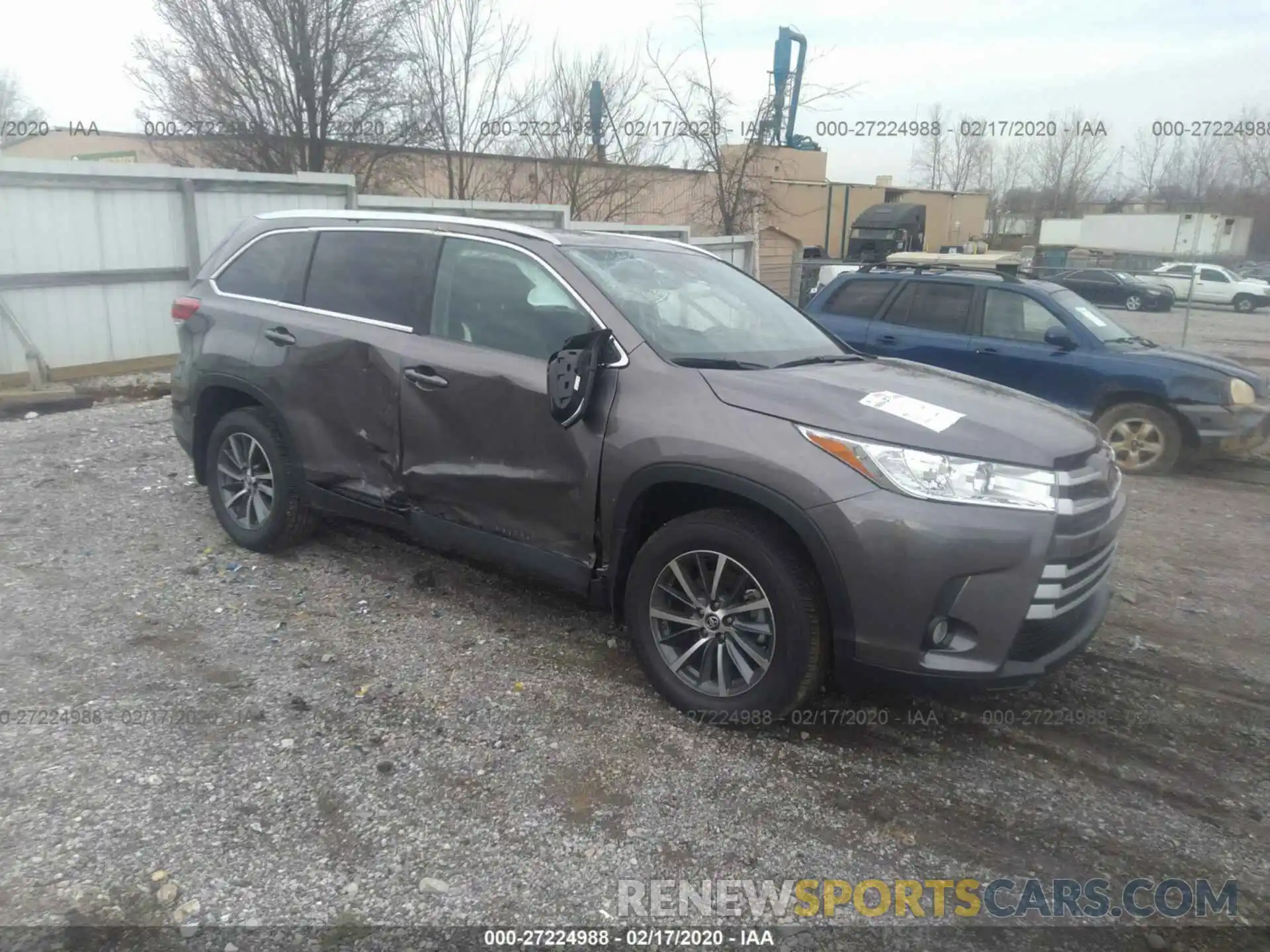 1 Photograph of a damaged car 5TDJZRFH8KS594932 TOYOTA HIGHLANDER 2019