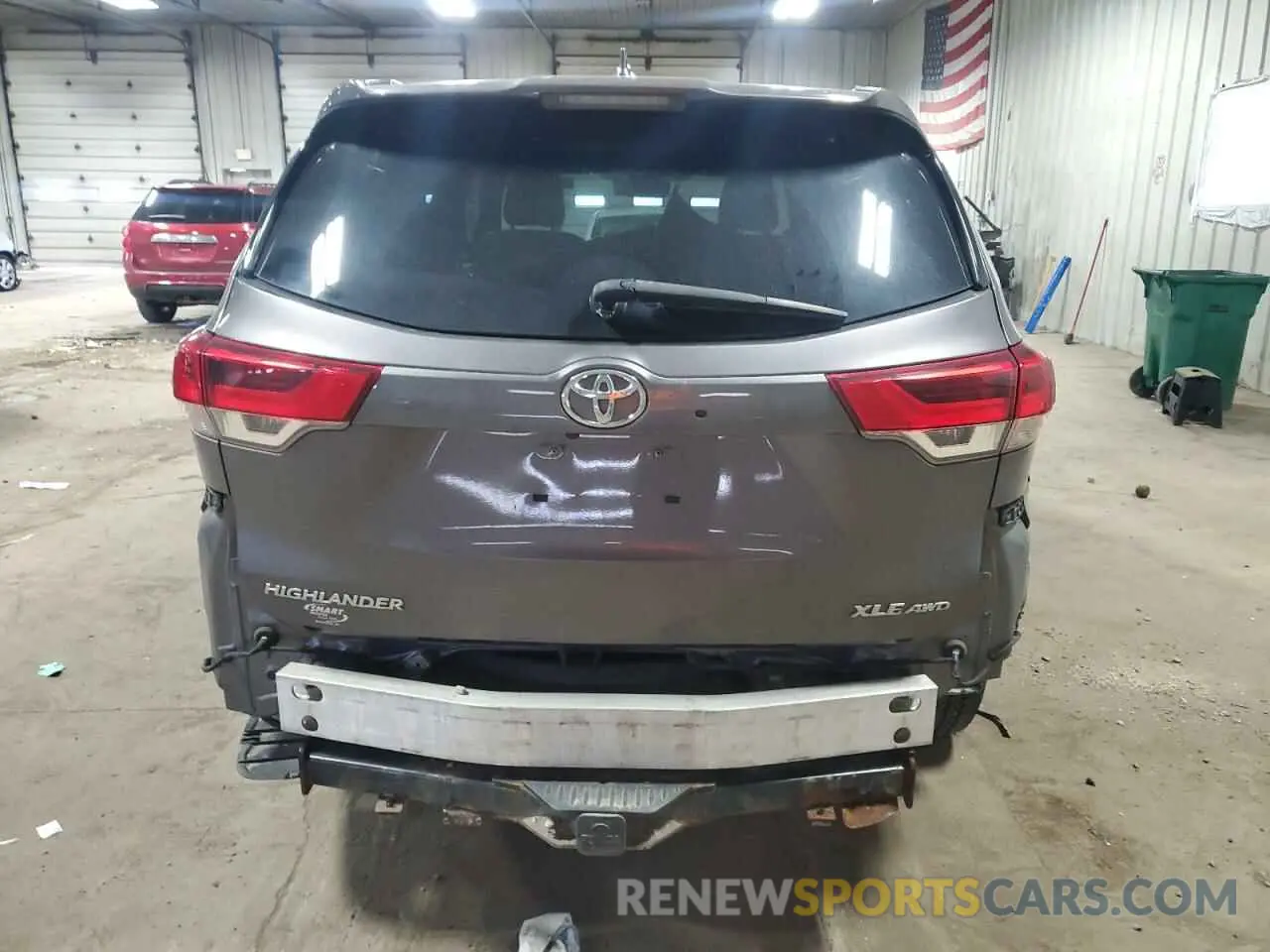 6 Photograph of a damaged car 5TDJZRFH8KS612331 TOYOTA HIGHLANDER 2019