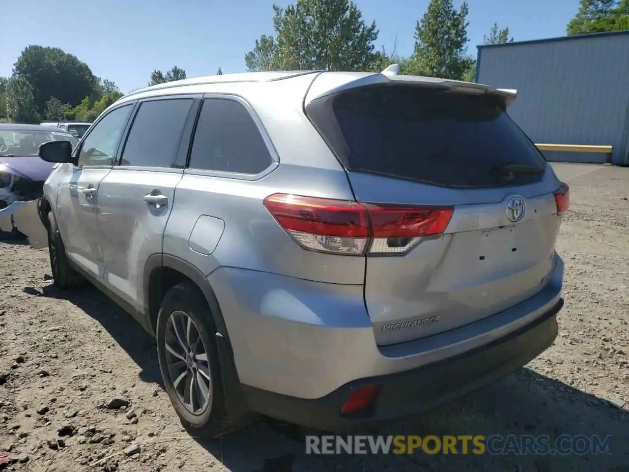 3 Photograph of a damaged car 5TDJZRFH8KS622390 TOYOTA HIGHLANDER 2019