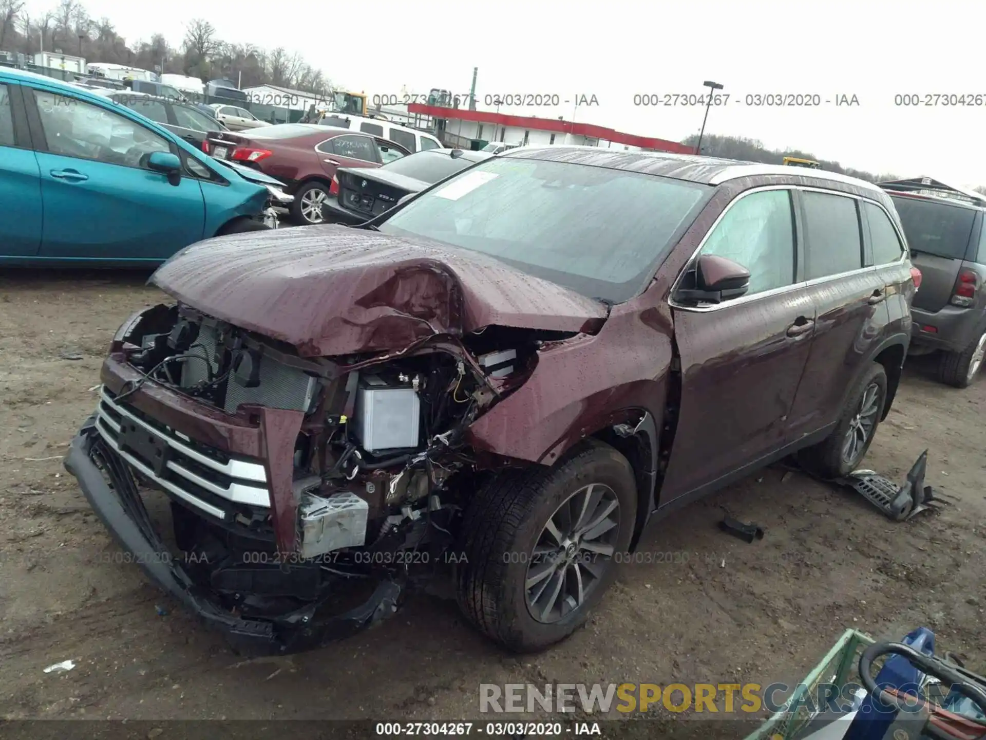 2 Photograph of a damaged car 5TDJZRFH8KS717838 TOYOTA HIGHLANDER 2019