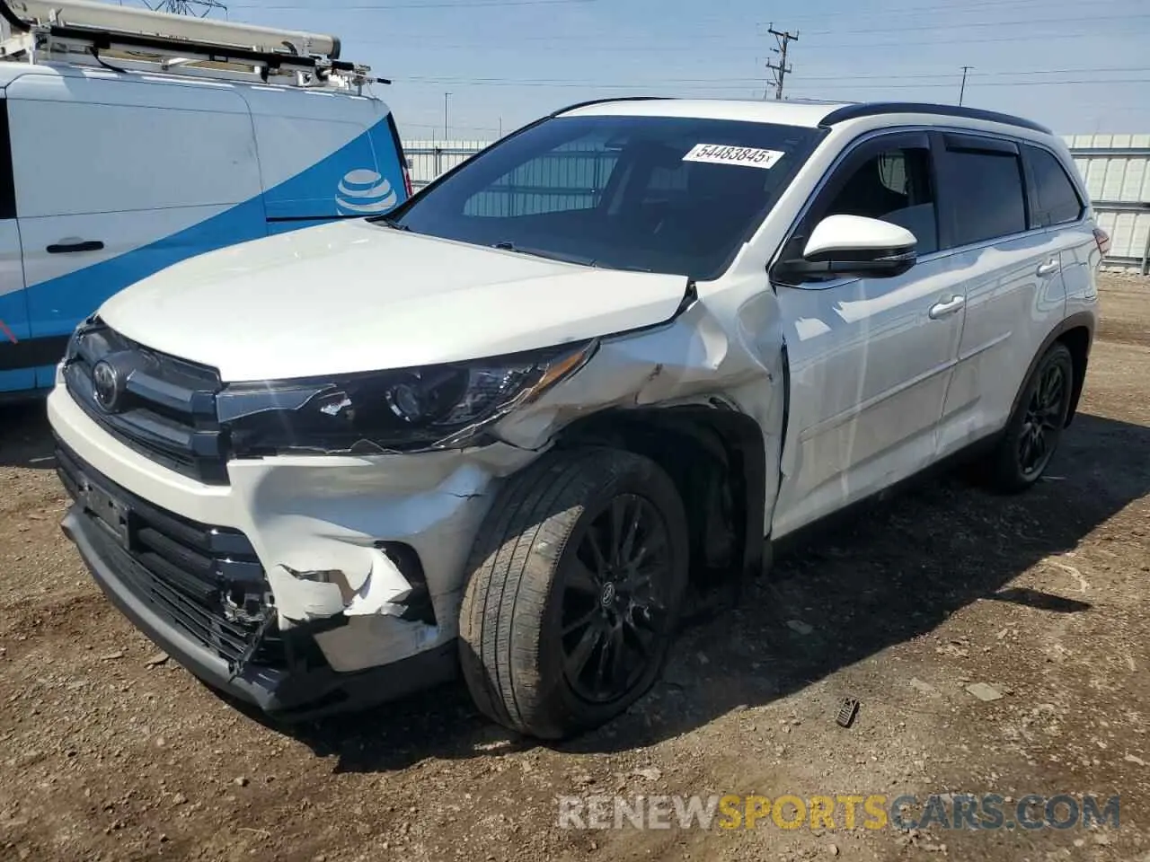 1 Photograph of a damaged car 5TDJZRFH8KS919434 TOYOTA HIGHLANDER 2019