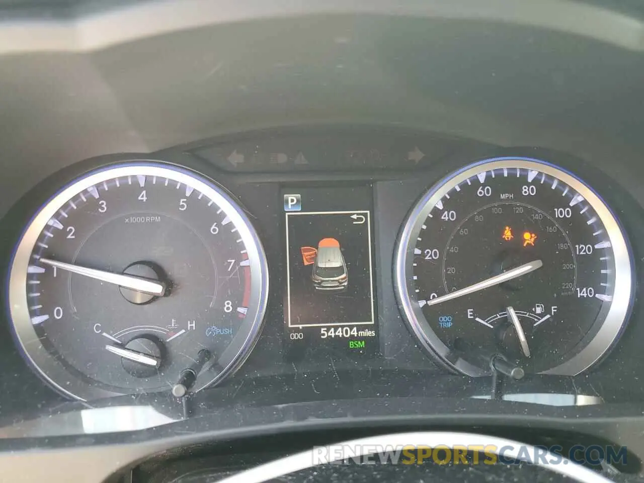 9 Photograph of a damaged car 5TDJZRFH9KS584040 TOYOTA HIGHLANDER 2019
