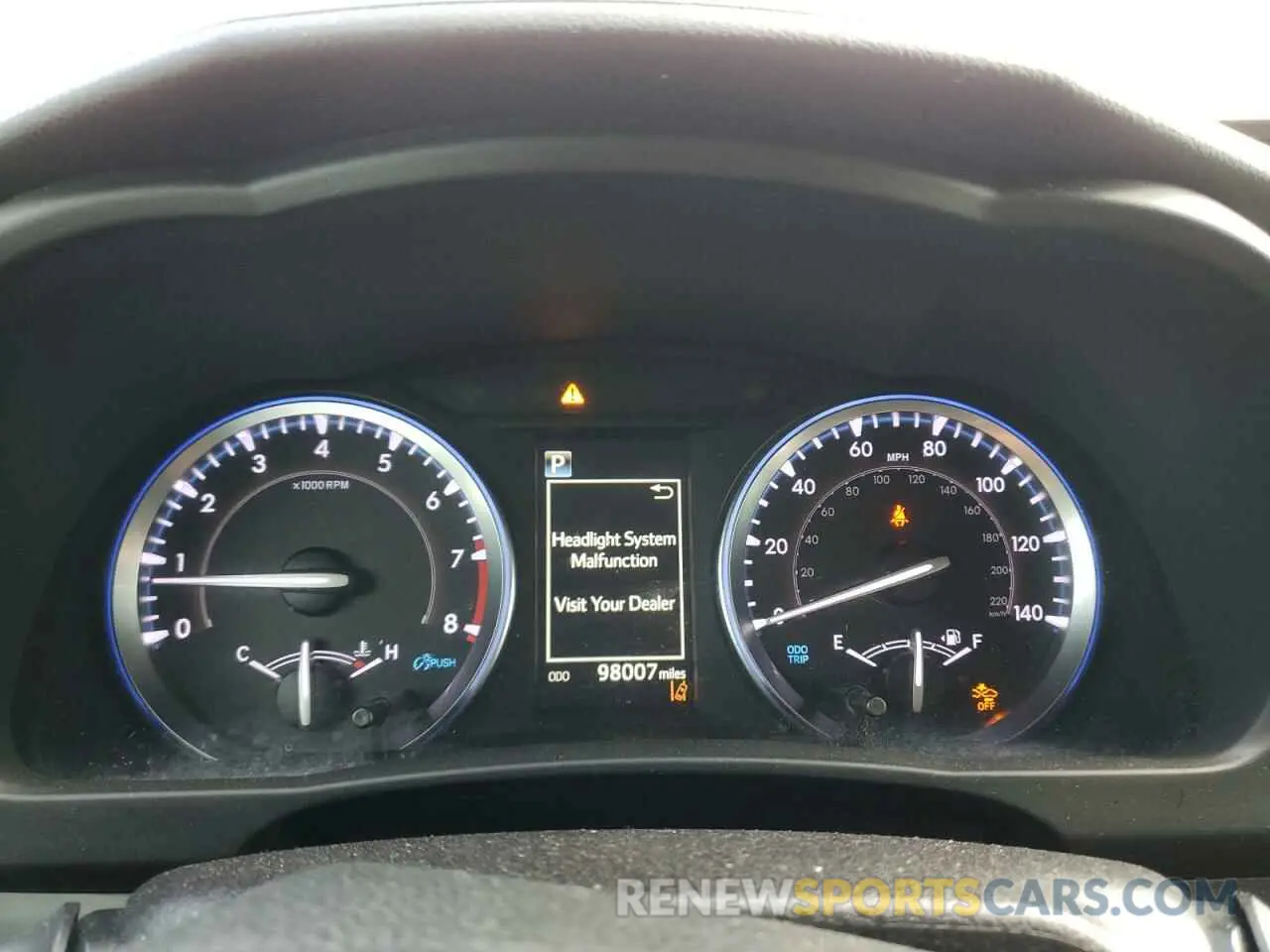 9 Photograph of a damaged car 5TDJZRFH9KS595359 TOYOTA HIGHLANDER 2019