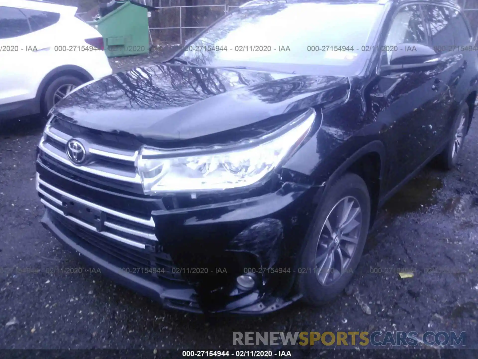 6 Photograph of a damaged car 5TDJZRFH9KS601953 TOYOTA HIGHLANDER 2019