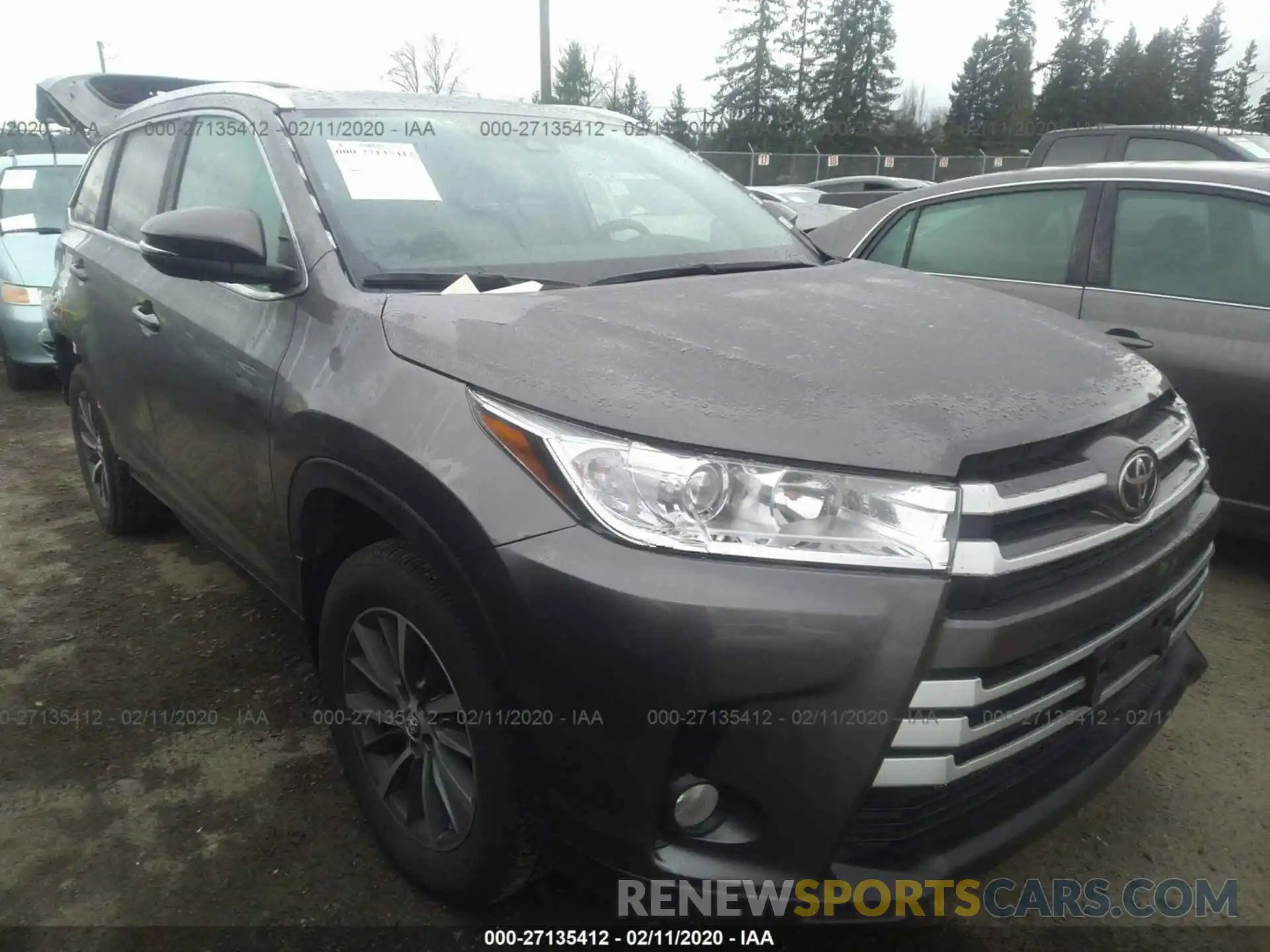 1 Photograph of a damaged car 5TDJZRFH9KS607137 TOYOTA HIGHLANDER 2019