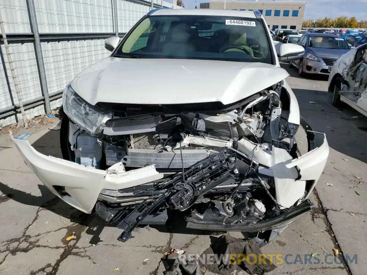 9 Photograph of a damaged car 5TDJZRFHXKS562578 TOYOTA HIGHLANDER 2019