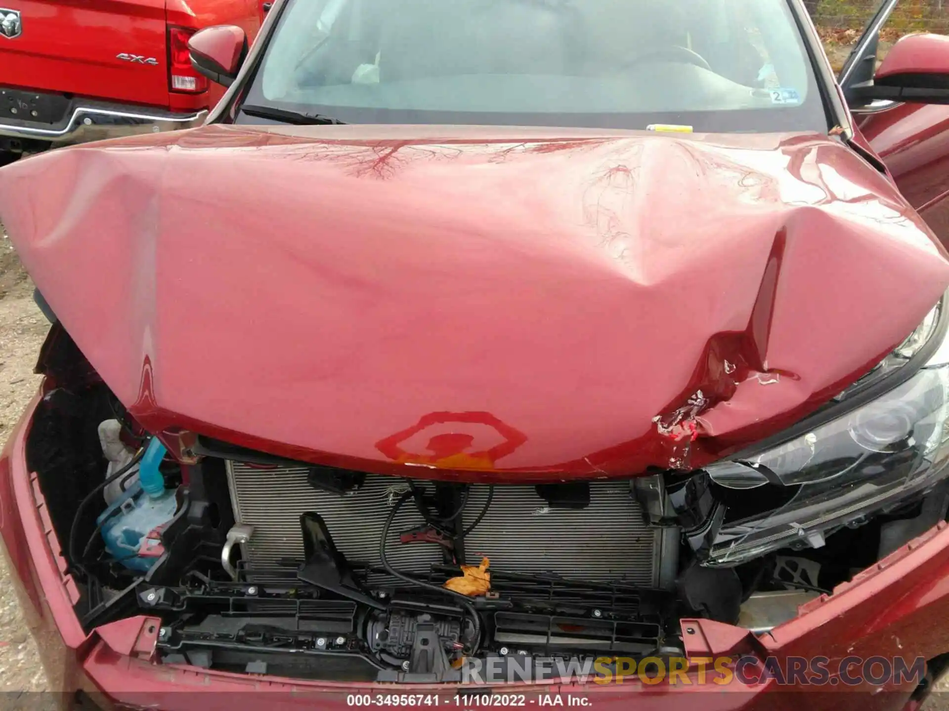 10 Photograph of a damaged car 5TDJZRFHXKS579011 TOYOTA HIGHLANDER 2019