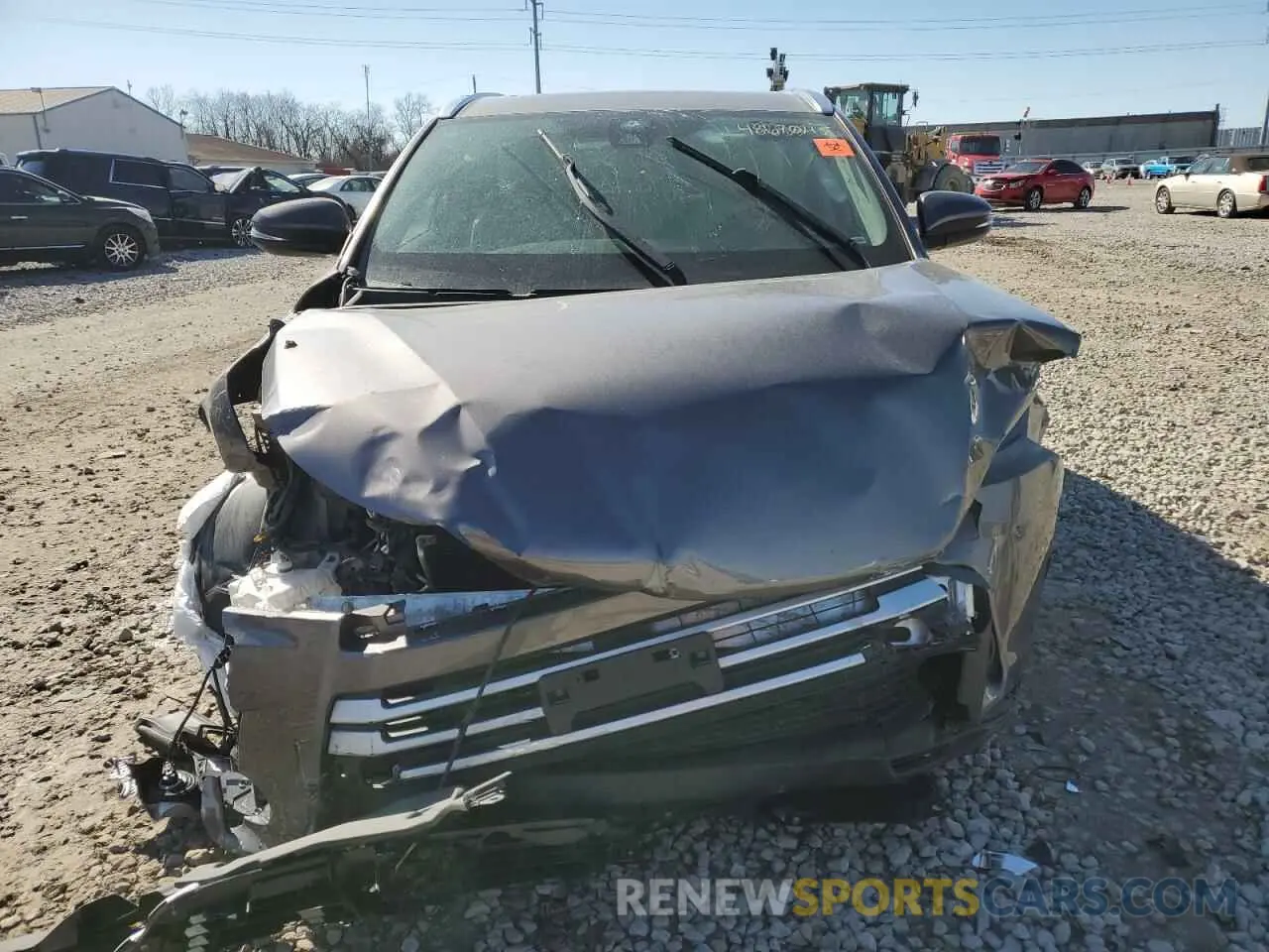 5 Photograph of a damaged car 5TDJZRFHXKS593913 TOYOTA HIGHLANDER 2019