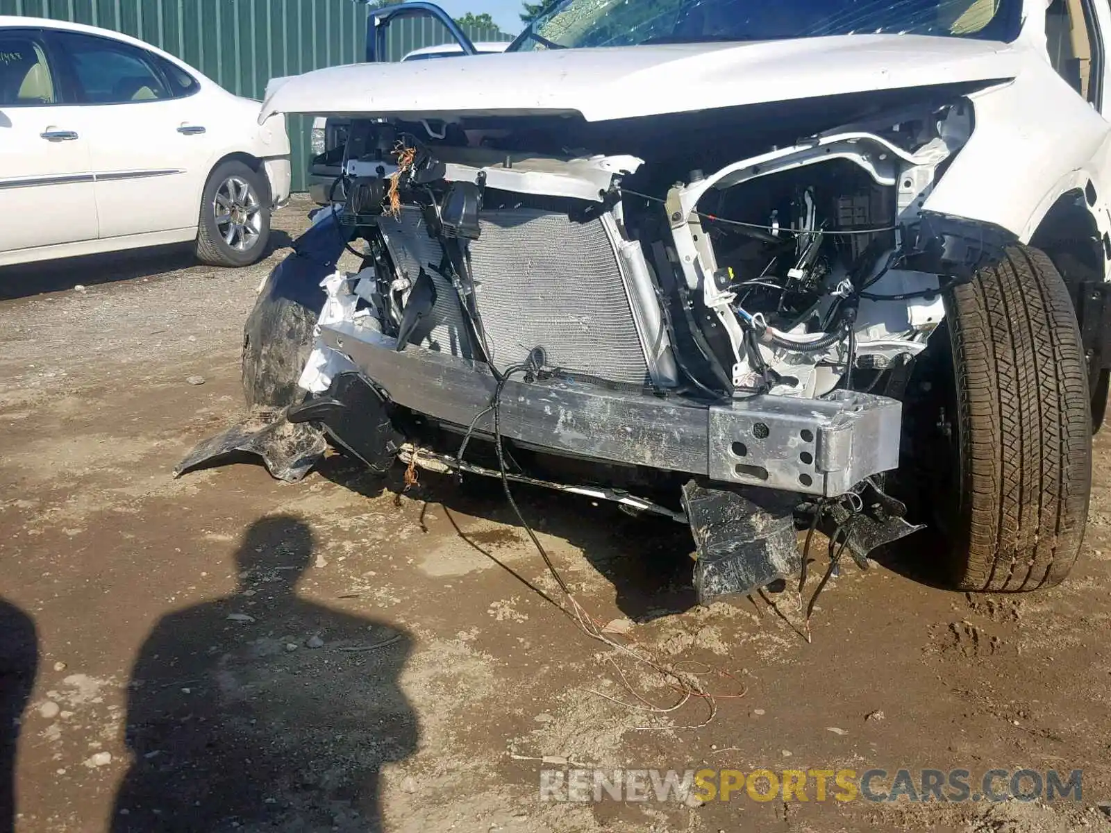 9 Photograph of a damaged car 5TDJZRFHXKS604828 TOYOTA HIGHLANDER 2019