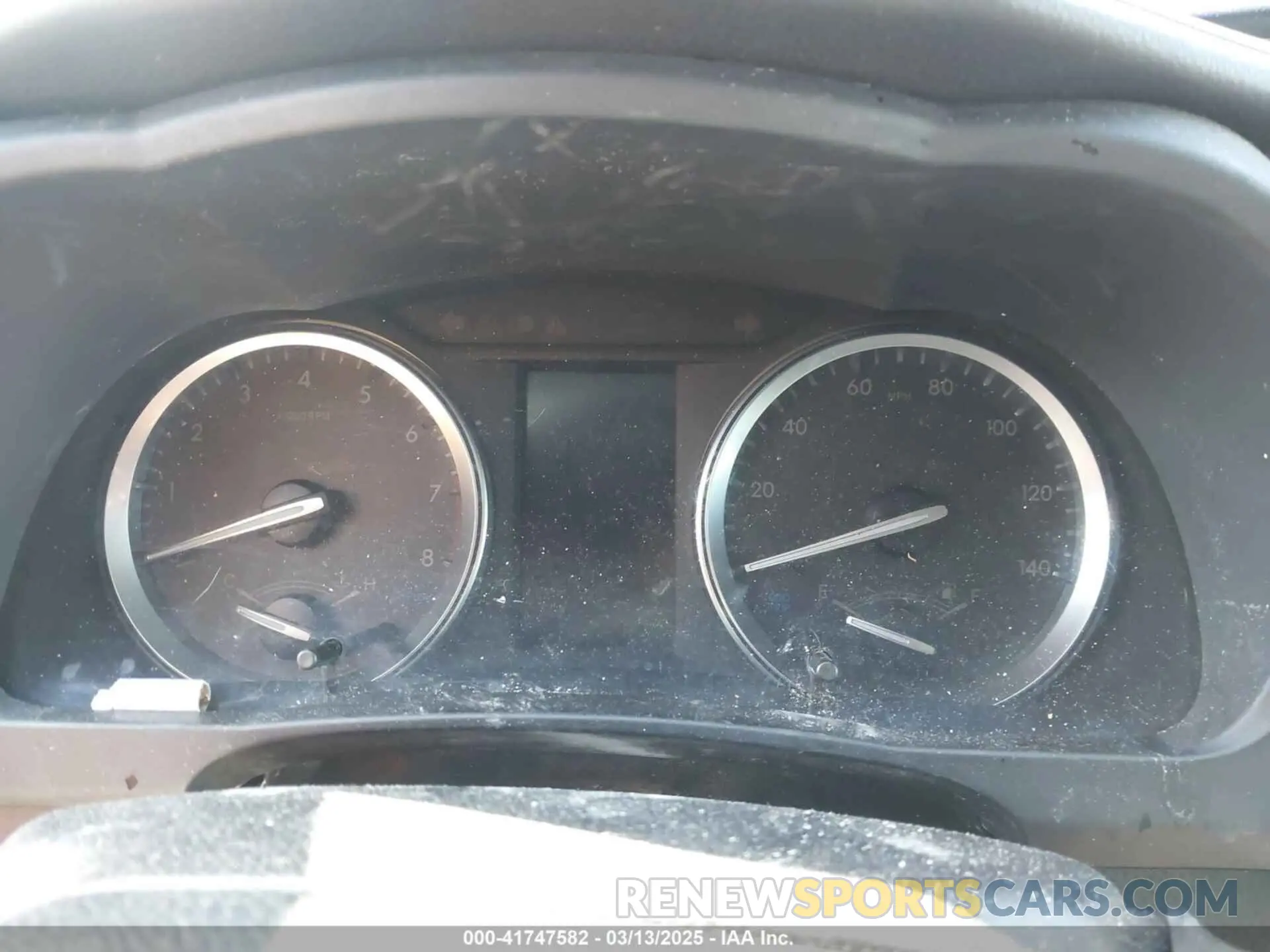 7 Photograph of a damaged car 5TDJZRFHXKS606028 TOYOTA HIGHLANDER 2019