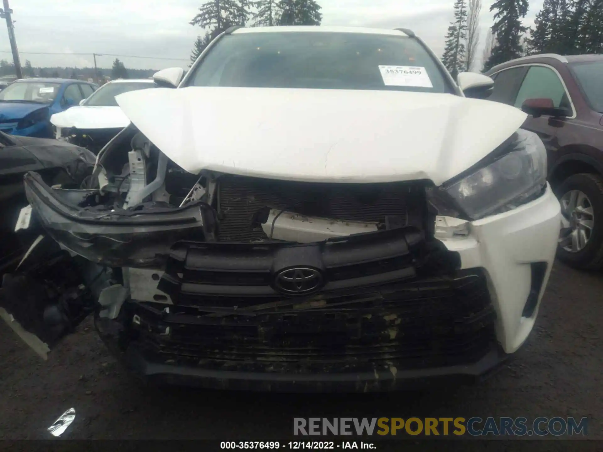 6 Photograph of a damaged car 5TDJZRFHXKS629051 TOYOTA HIGHLANDER 2019