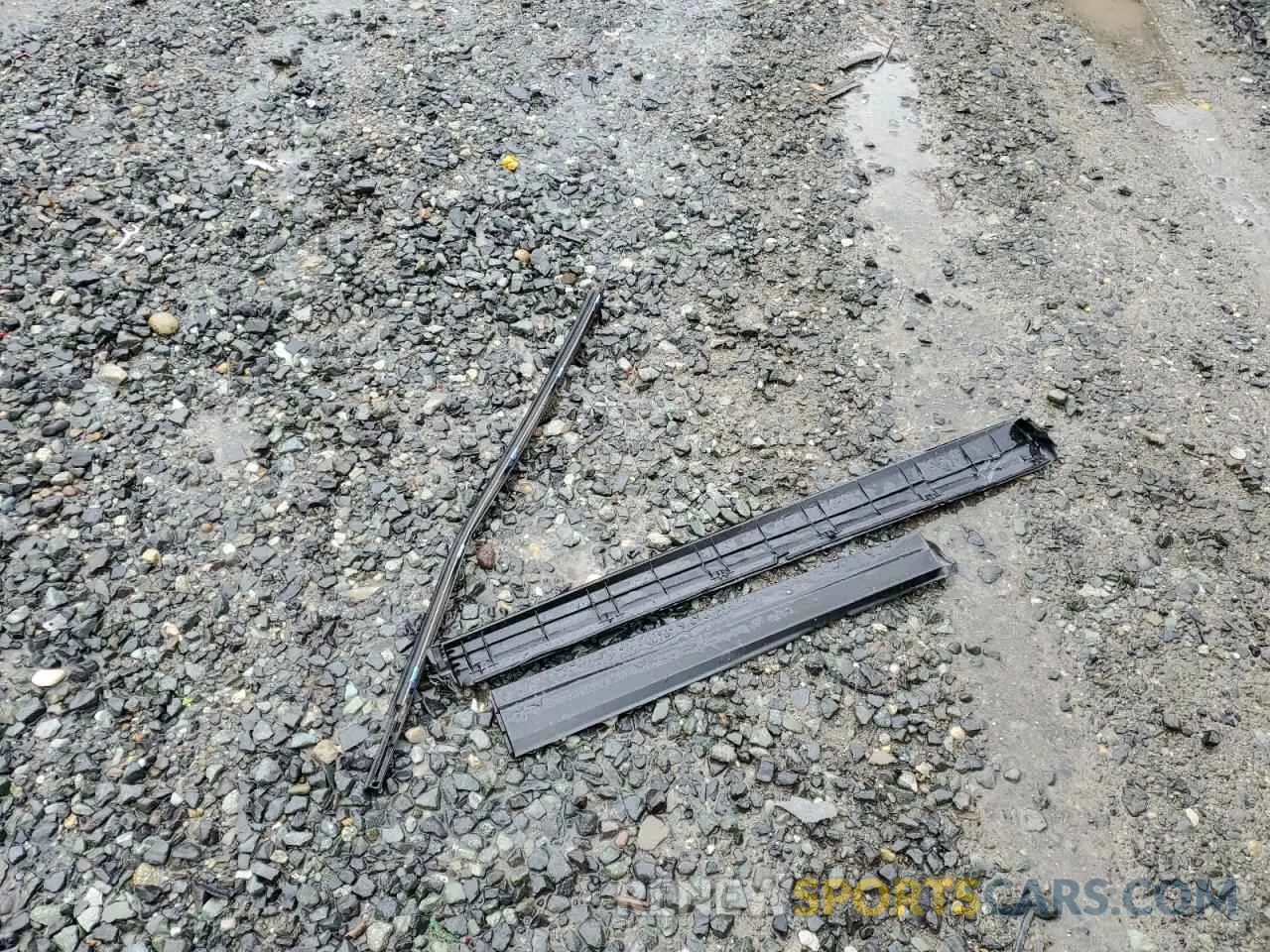 13 Photograph of a damaged car 5TDJZRFHXKS702032 TOYOTA HIGHLANDER 2019