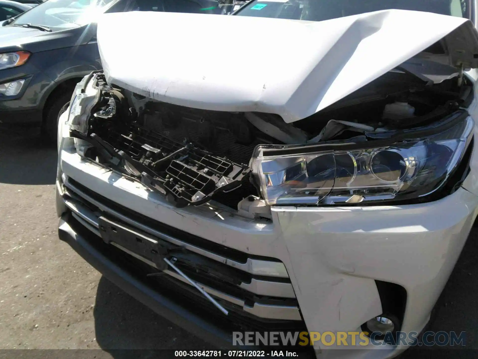 6 Photograph of a damaged car 5TDJZRFHXKS720918 TOYOTA HIGHLANDER 2019