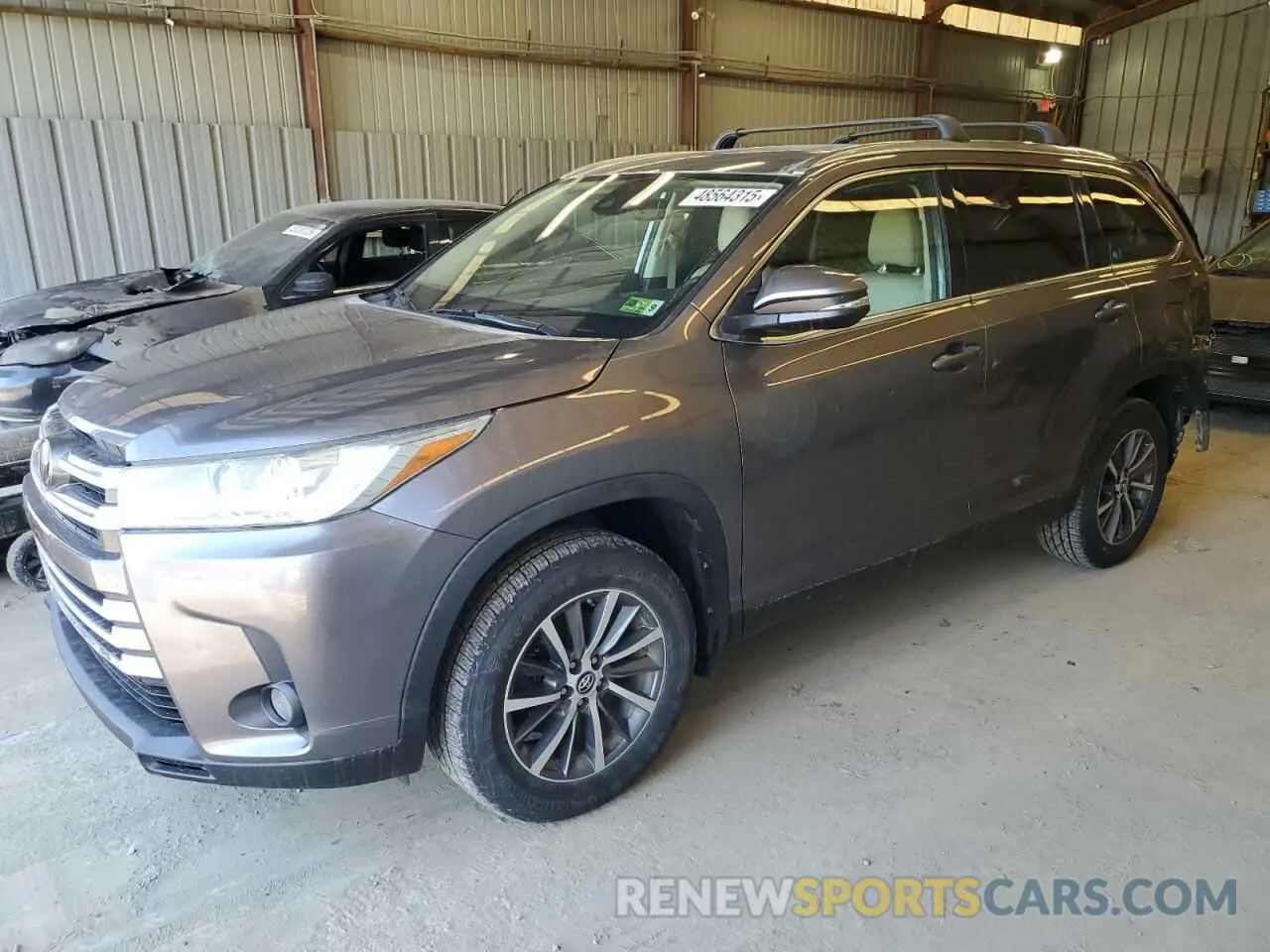 1 Photograph of a damaged car 5TDJZRFHXKS729215 TOYOTA HIGHLANDER 2019