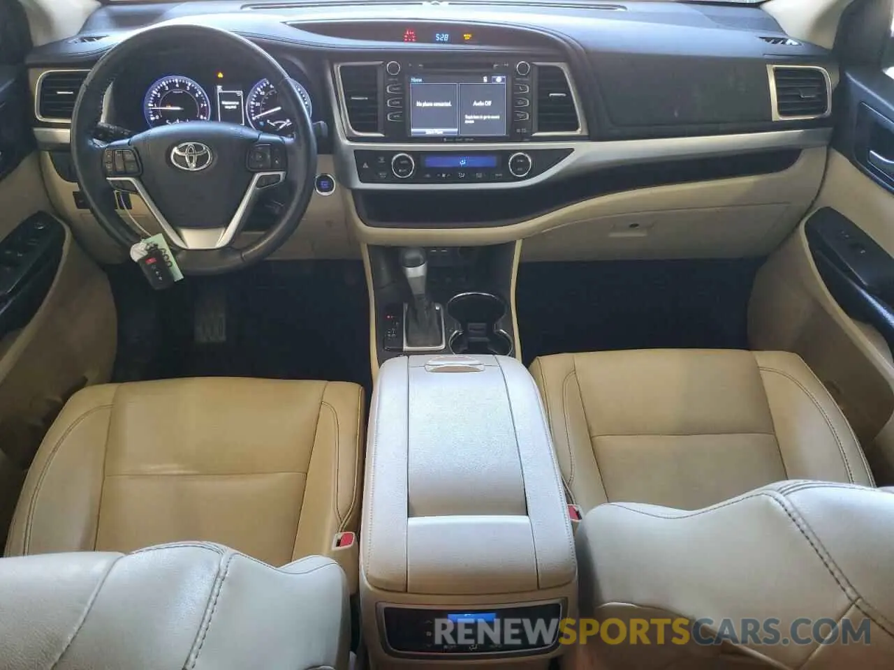 8 Photograph of a damaged car 5TDJZRFHXKS729215 TOYOTA HIGHLANDER 2019