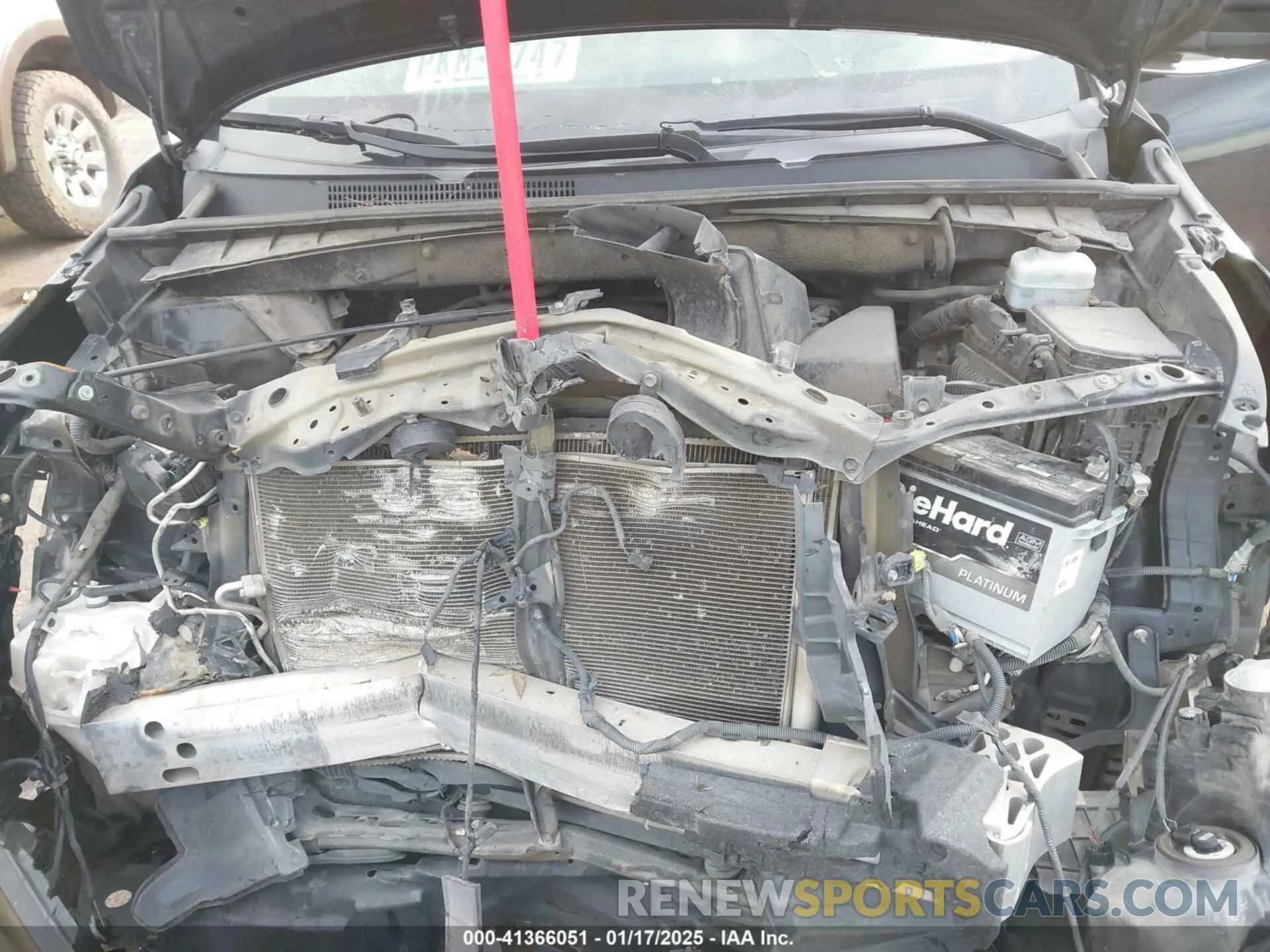 10 Photograph of a damaged car 5TDKZRFH0KS560116 TOYOTA HIGHLANDER 2019