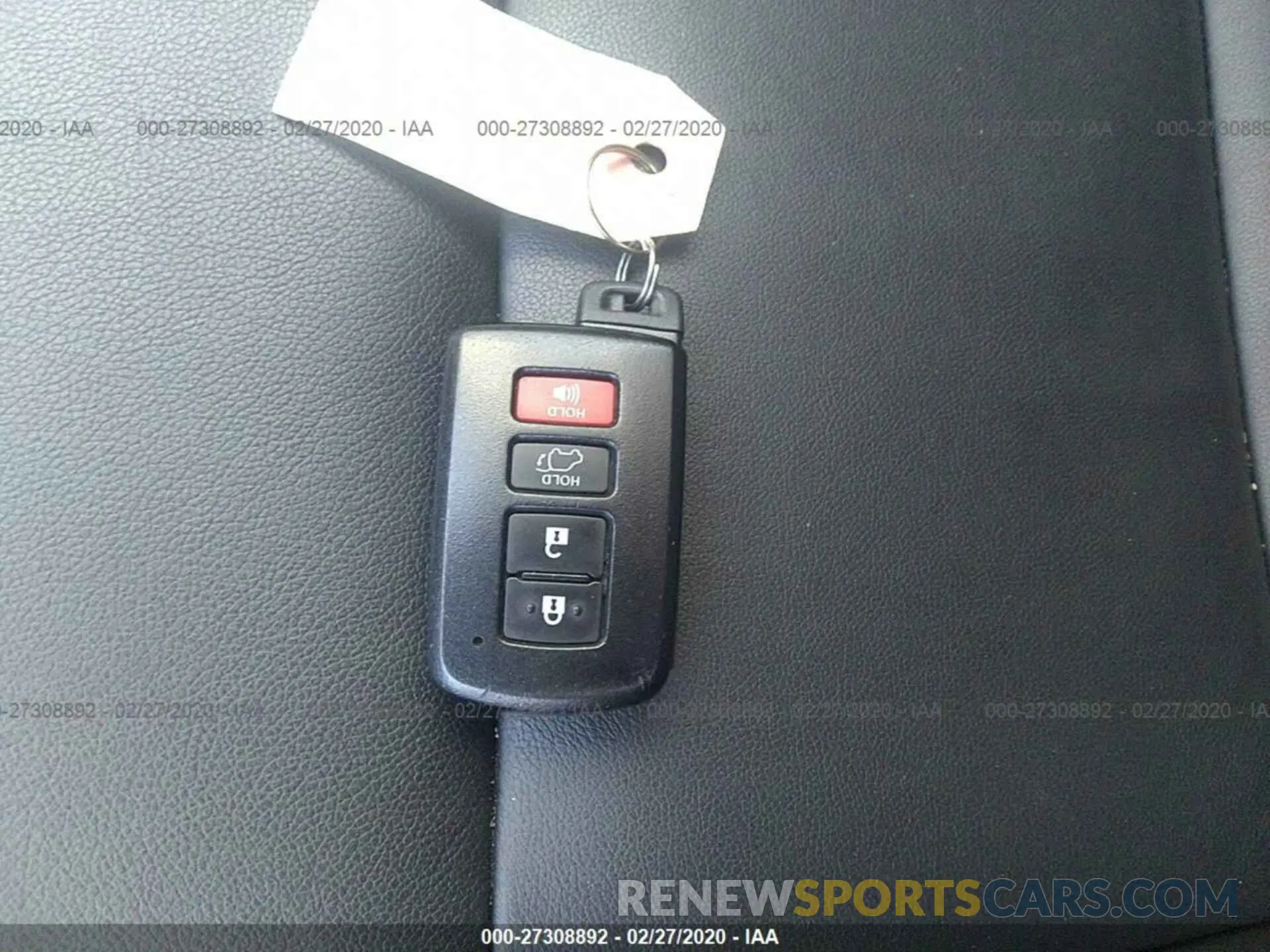 11 Photograph of a damaged car 5TDKZRFH0KS562383 TOYOTA HIGHLANDER 2019