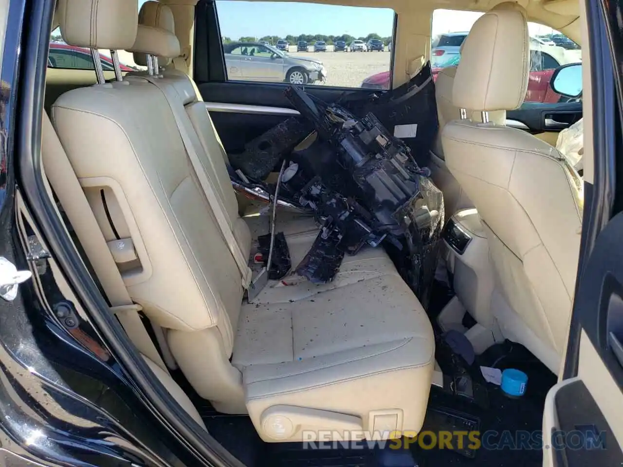 6 Photograph of a damaged car 5TDKZRFH0KS563551 TOYOTA HIGHLANDER 2019