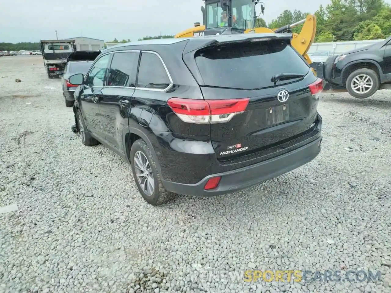 3 Photograph of a damaged car 5TDKZRFH1KS553465 TOYOTA HIGHLANDER 2019