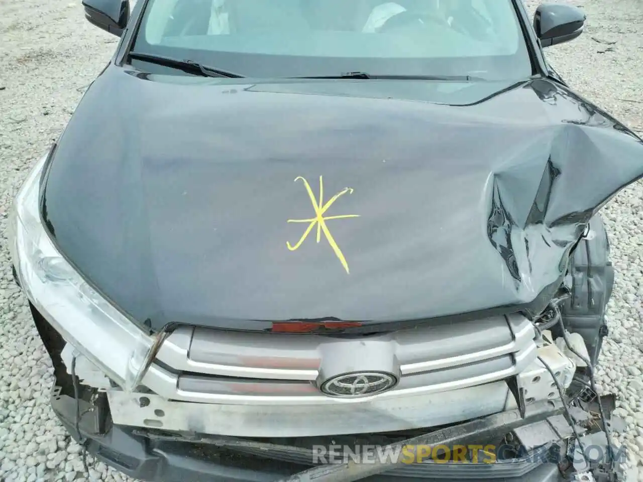 7 Photograph of a damaged car 5TDKZRFH1KS553465 TOYOTA HIGHLANDER 2019