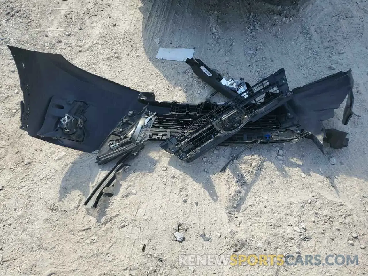 13 Photograph of a damaged car 5TDKZRFH2KS292654 TOYOTA HIGHLANDER 2019