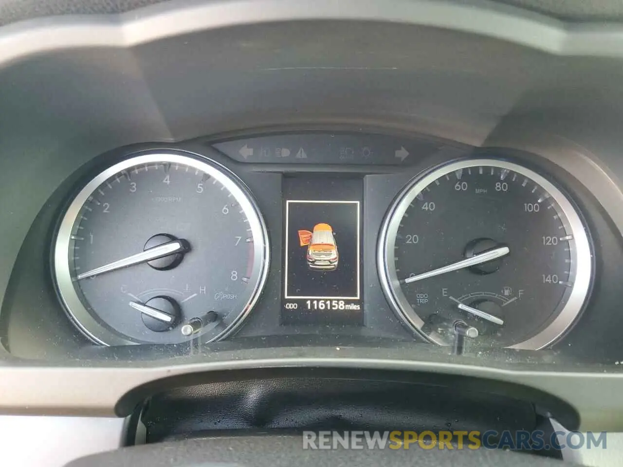 9 Photograph of a damaged car 5TDKZRFH2KS300932 TOYOTA HIGHLANDER 2019