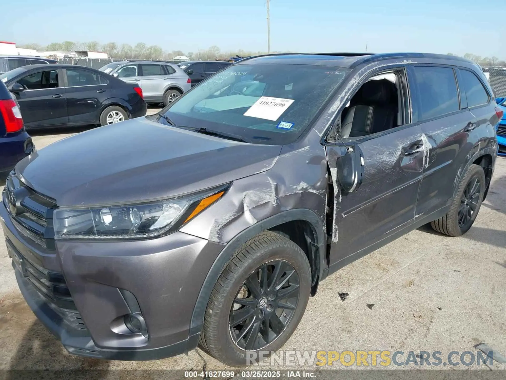 6 Photograph of a damaged car 5TDKZRFH2KS313342 TOYOTA HIGHLANDER 2019